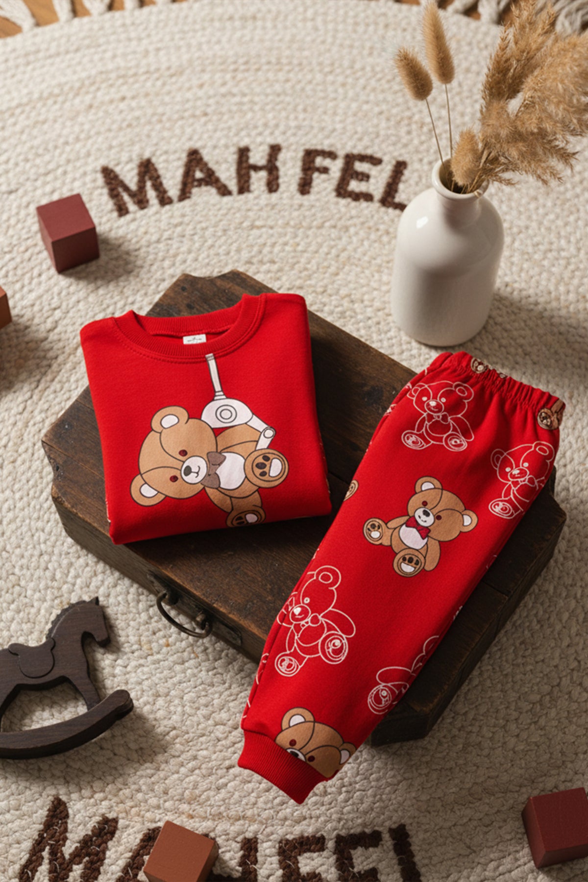 Sallanan Ayı Kırmızı Pijama Takımı 1-6 Yaş