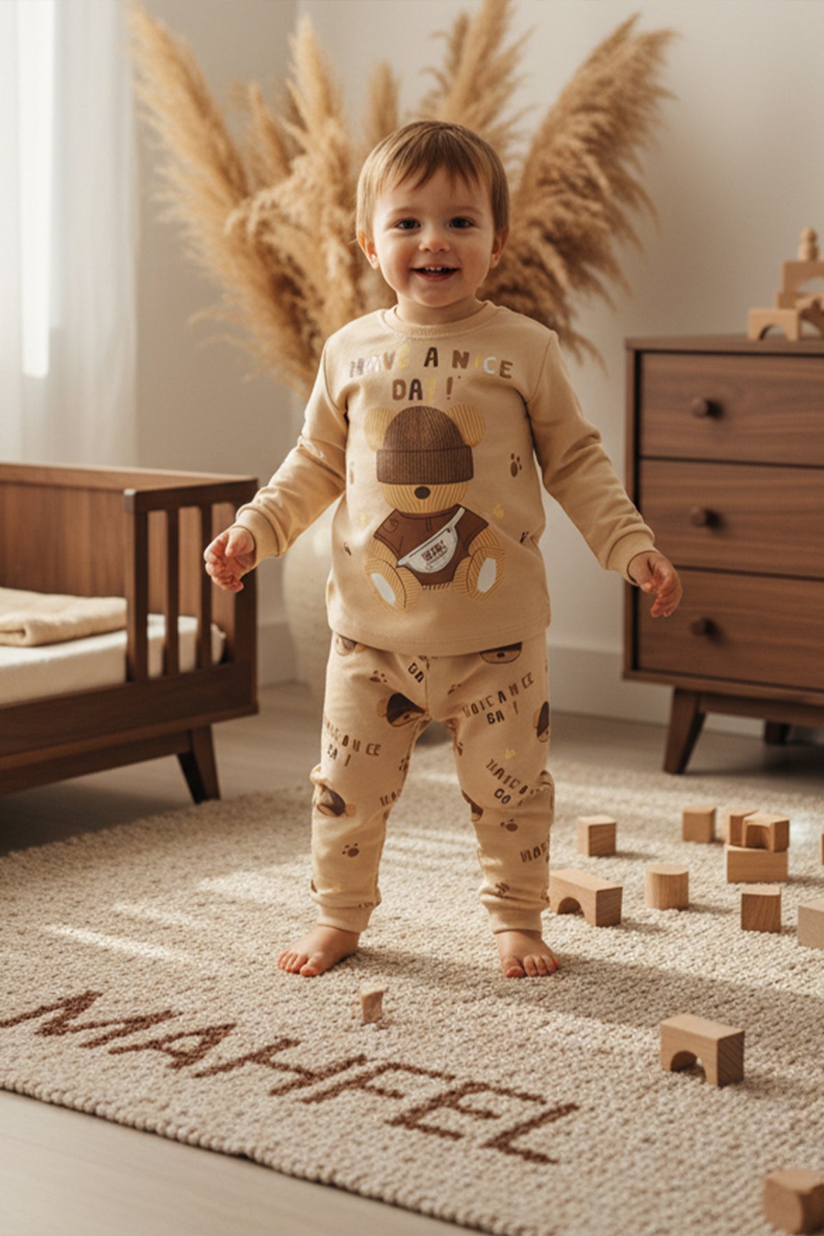 Krem Şapkalı Ayı Pijama Takımı