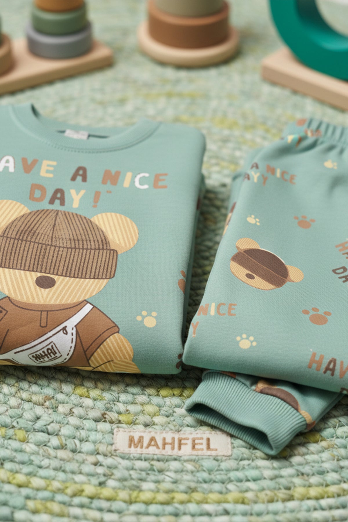 Yeşil Şapkalı Ayı Pijama Takımı